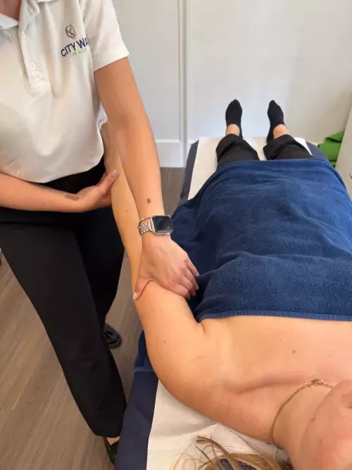 Common causes and treatment for wrist pain