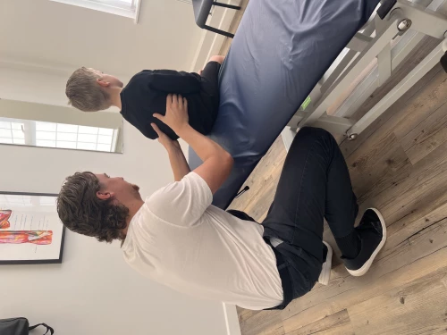 Osteopath clinic accepting NHS and Private paying clients